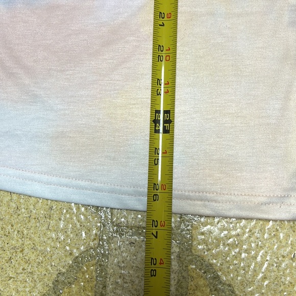 Perfect condition boutique top. - Picture 10 of 15